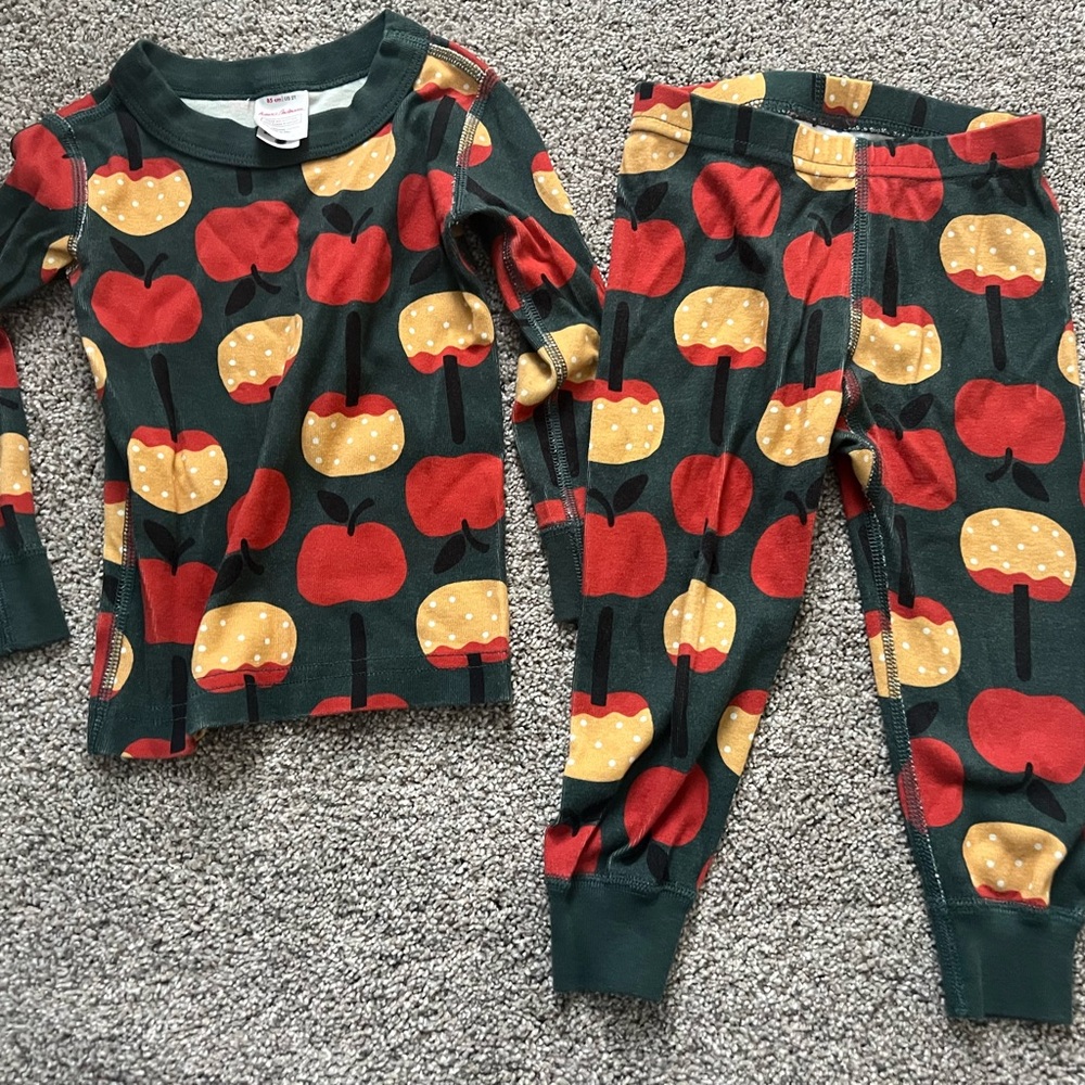 Hanna Andersson Candy Apple Long John Pajamas
